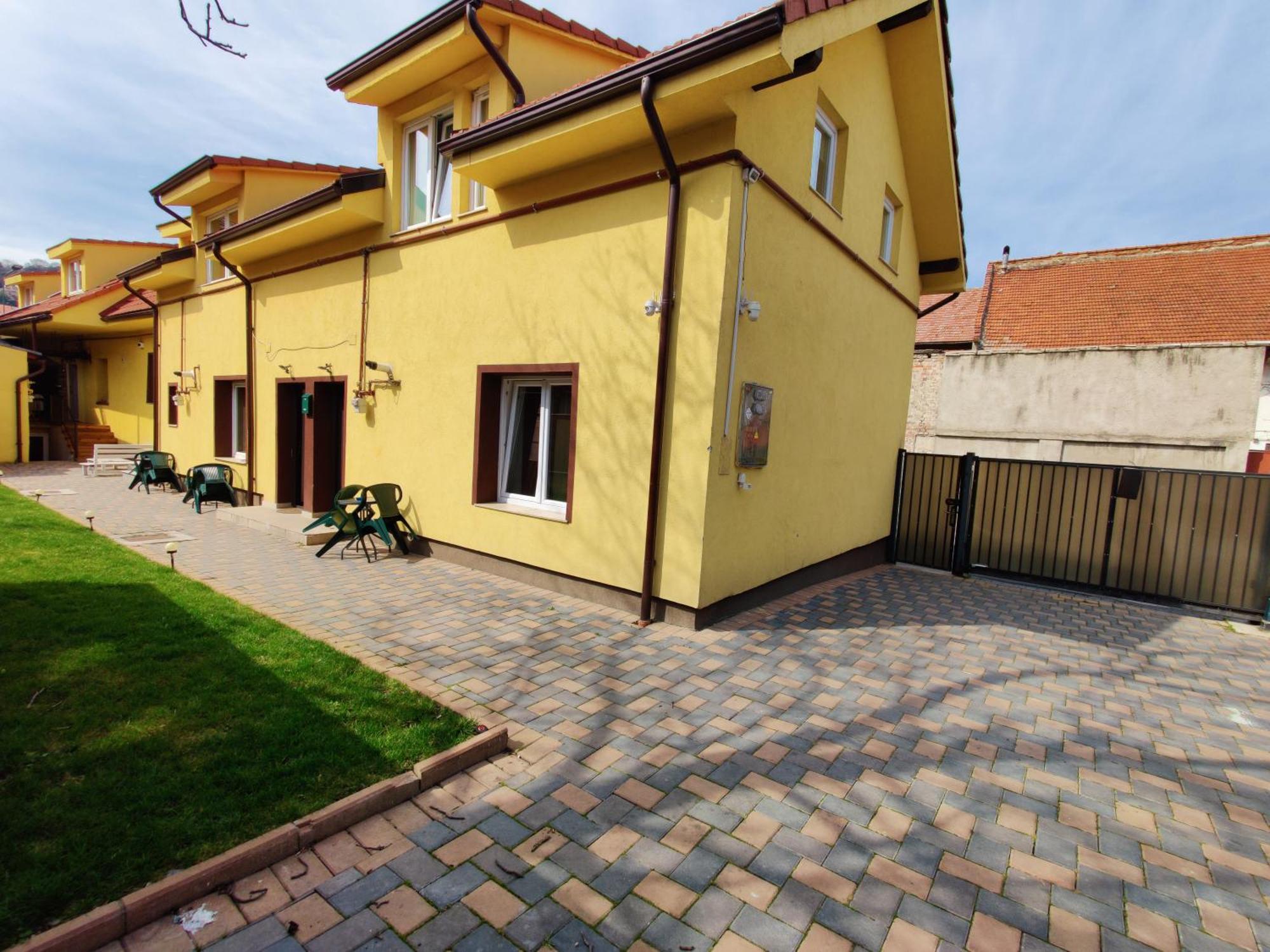 Apartamente De Inchiriat Lucky House Brașov Exterior foto